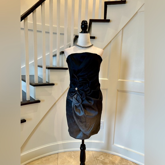 NEW with TAGS - Strapless Cocktail Dress - Picture 5 of 12